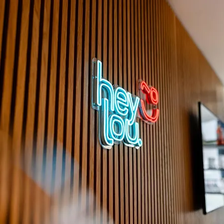 فندق Hey Lou هيلدسهايم